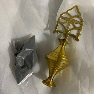 Natural kohl with jar